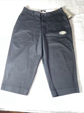 Lee Women’s Size 16 Medium Stretch Capris Mid Rise 19” Inseam Black Khaki Pants